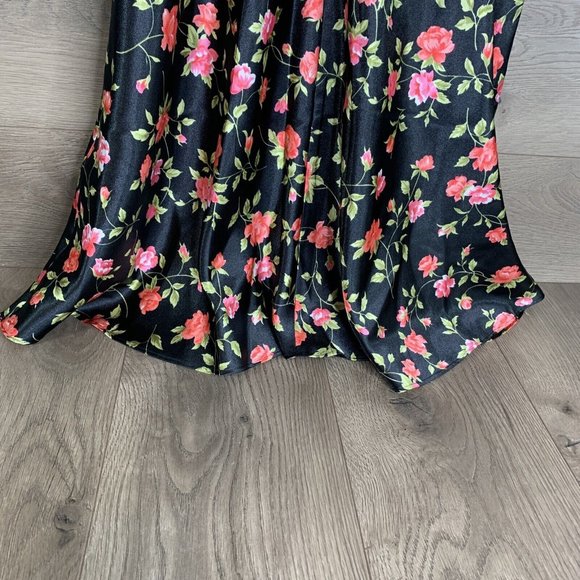 Intimate Moods Satin Night Set Womens L Slip & Cover Chemise Black Red Roses - Picture 5 of 16